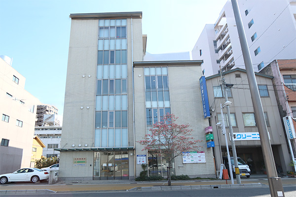 外観・駐車場